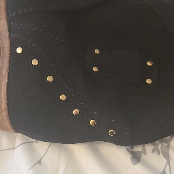 Sold: Gorgeous See by Chloe Pull-on Short Boots - Picture 6 of 6